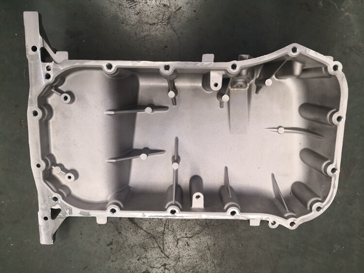 贝克多轴复合机床加工的汽车油底壳成品实拍