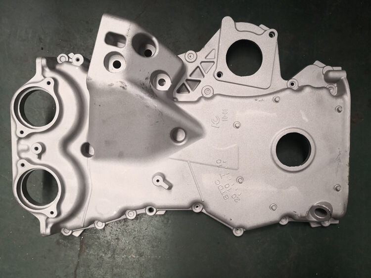 多轴数控钻床加工出的汽车零部件链轮壳成品正面