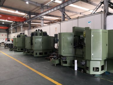 冰箱压缩机缸体加工用复合机床就选它，废品率大大降低