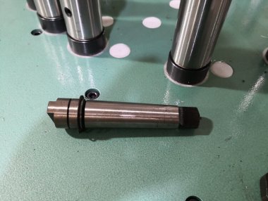 多轴器配件：主动轴