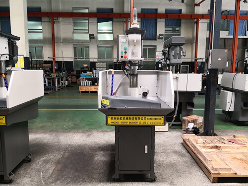 十轴攻丝机和八轴攻丝机的优势