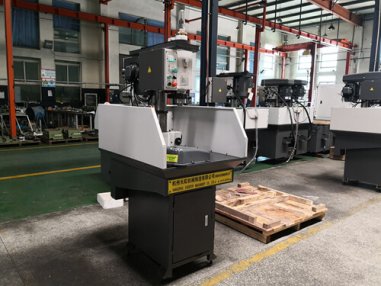 单面多轴钻孔组合机床的使用注意事项以及应用