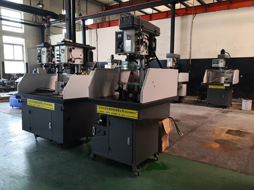 多头自动攻丝机厂家哪个好？