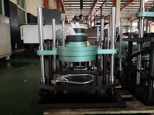 直线多轴器的生产过程