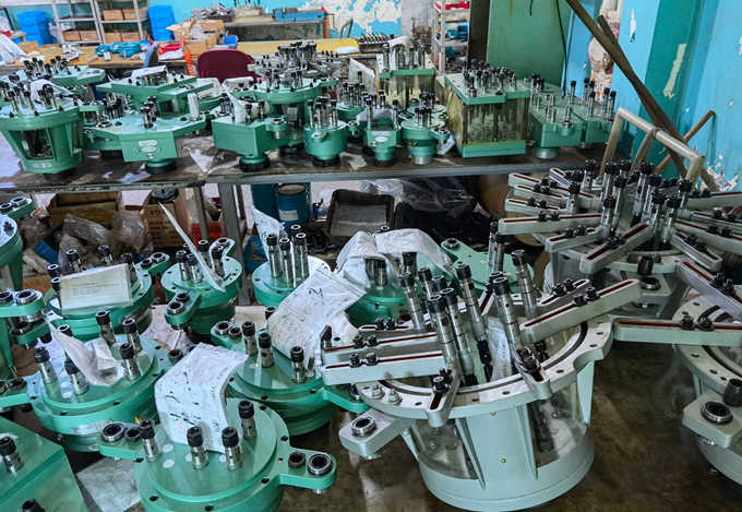 BU165 U型可调式多轴器